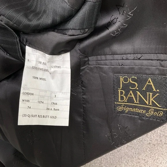 Jos A Bank Signature Gold Suit Mens 38R 32W 32L Black Pinstripe Gordon Wool Flaw - Picture 4 of 16